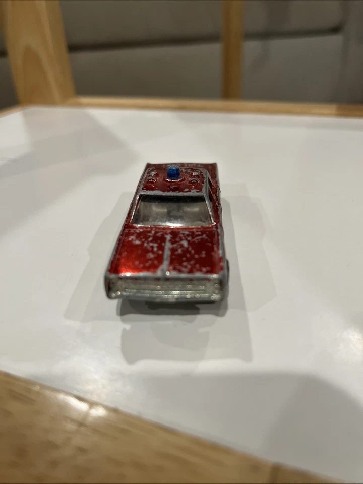 Hot Wheels Redlines  Fire Chief Cruiser - Image 2 of 4