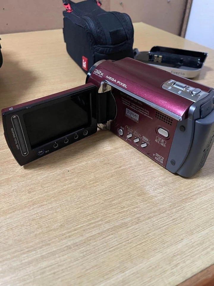 JVC GZ-MG330 30GB HDD MicroSD 32x Optical Zoom Camcorder Red Used Japan Tested - Image 4 of 4