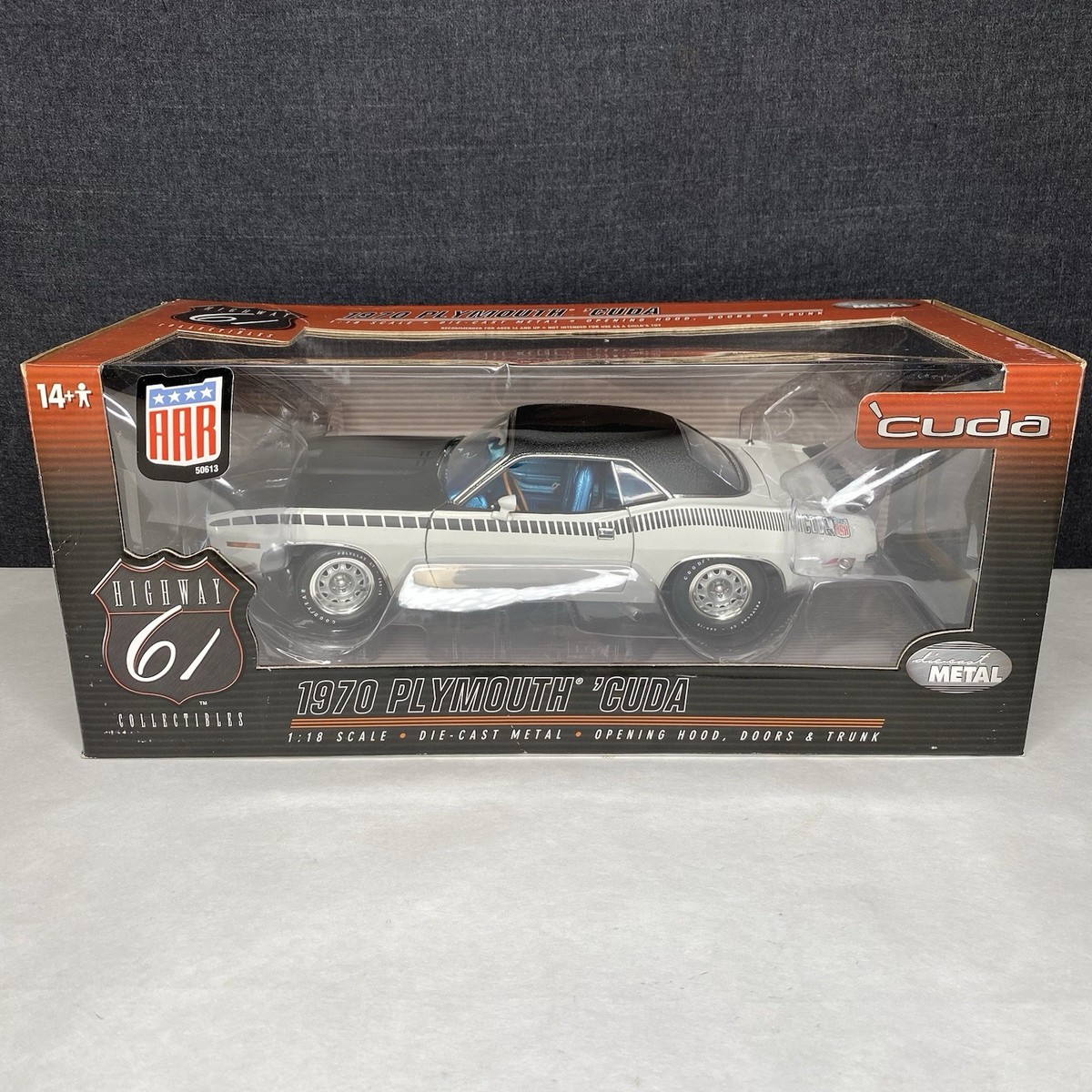 Highway 61 1970 Plymouth AAR Cuda White/Black 1/18 Scale 50613 | eBay