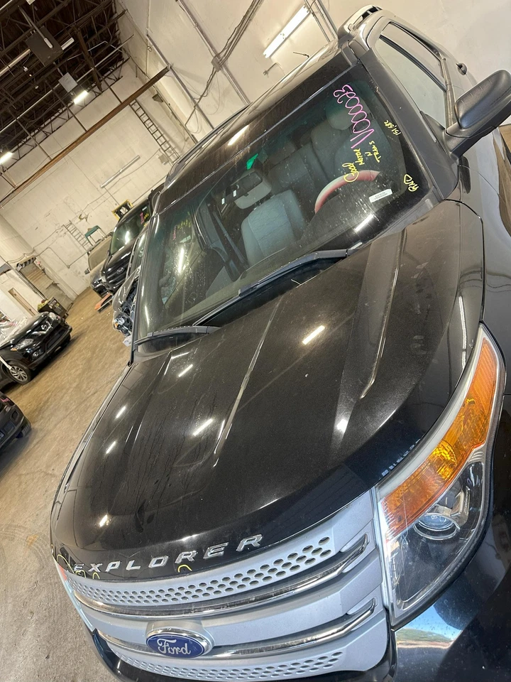 Used Hood fits: 2014 Ford Explorer Grade B Foto 4 de 4