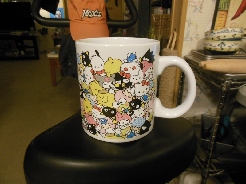 Sanrio Hello Kitty and Friends 20.oz Mug new SIL-34783