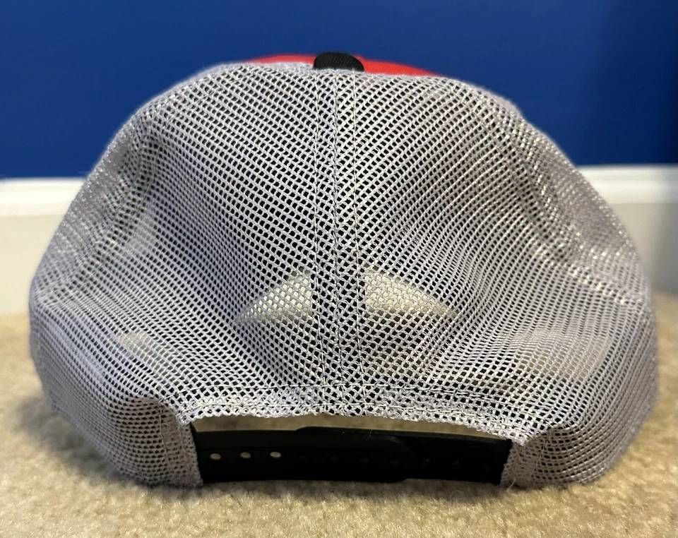 New Era DC United Red Black 9FORTY Snapback Trucker Adjustable Hat Cap Men's - Image 3 of 4