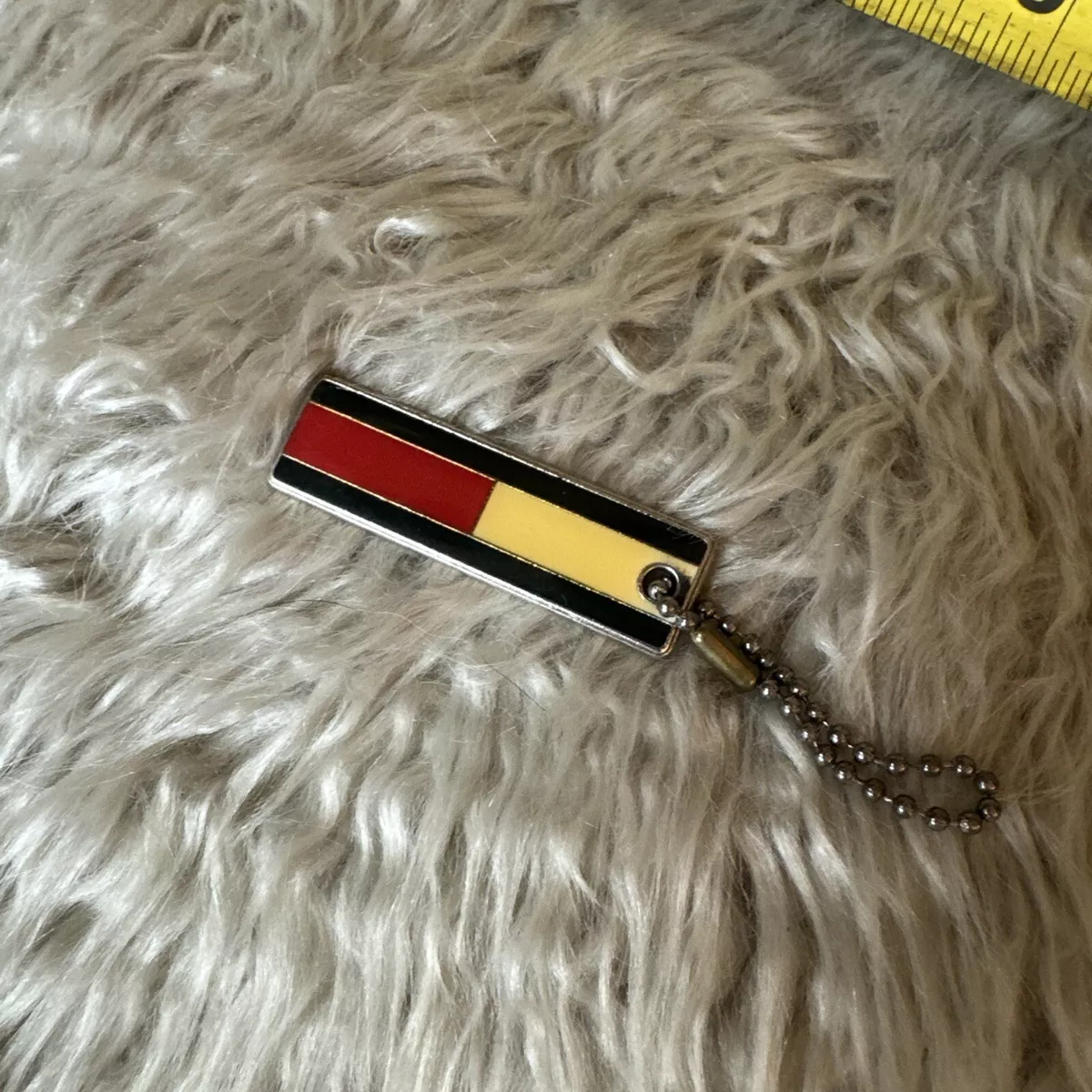 Keychain best sale tommy hilfiger