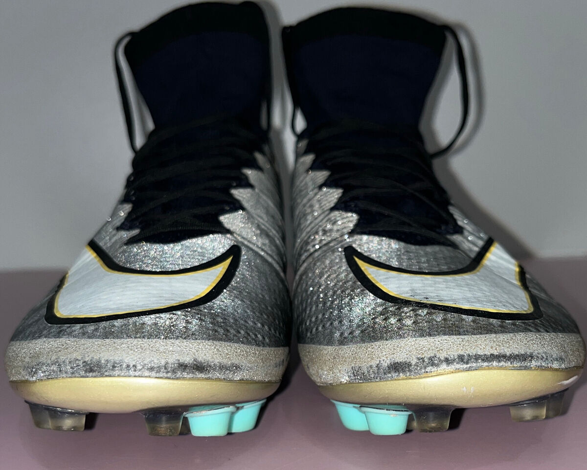 NIKE Mercurial Superfly IV 4 CR7 AG-R Ronaldo Soccer Cleats NIKE Mercurial Superfly IV 4 CR7 AG-R Ronaldo Soccer Cleats