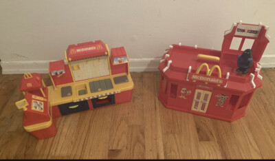 2 - McDonalds Play Place Drive Thru Restaurant Playset Vtg 2003