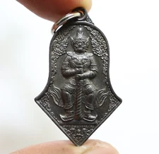 THAO WESSUWAN CHULAMANEE TEMPLE YAK ASURA WEALTHY KING LUCKY RICH THAI PENDANT
