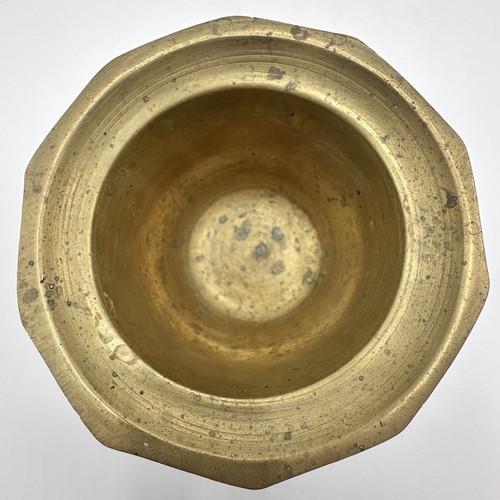 Vintage Solid Brass Decagonal Footed Heavy Mortar and Copper Pestle /cb - Picture 6 of 13