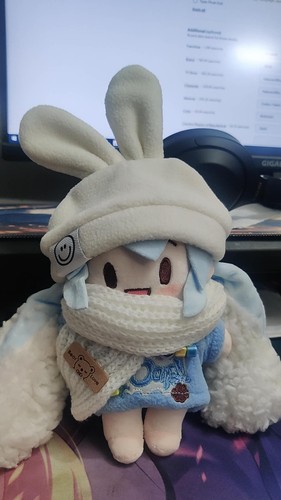 Vocaloid Hatsune Miku Small Mascot Standing Plush Doll Snow Miku  16cm - Bild 2 von 3