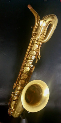 Martin Committee Bariton Elkhart Saxophon Gold gebürstet baritonsaxophon