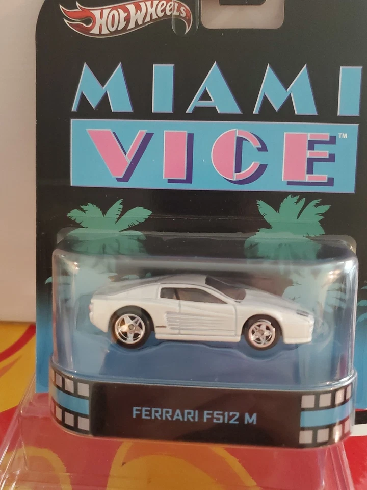 Hot Wheels 2013 Retro Entertainment Miami Vice - Ferrari F512M in White X8915 - Image 2 of 4