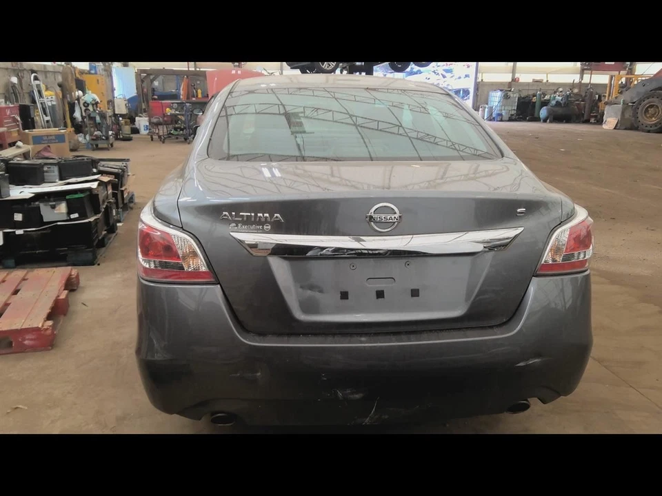 Pinza trasera izquierda conductor compatible 07-18 ALTIMA 6775383 Foto 2 de 4