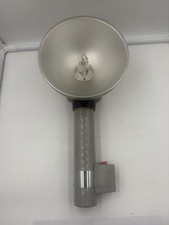 Vintage Graflex Flash in Good Condition - Aluminum and Gray Untested As Is