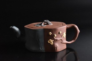 S6657: Chinese Brown pottery Flower sculpture TEAPOT Kyusu Sencha auto