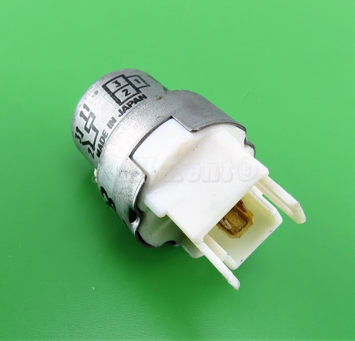 803Toyota (9005) 3Pin MultiUse Relay M3 9098701003 12V 0567004800