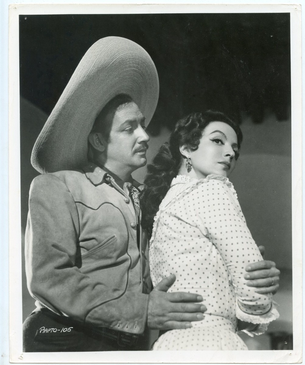 Maria Felix & Jorge Negrete in "El Rapto" (1954), Iconic Image, 20141