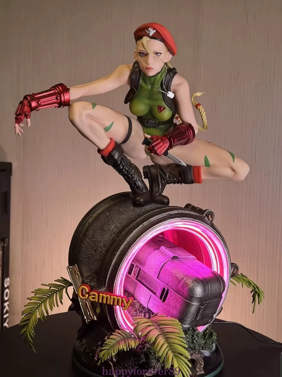 1/4 Scale Cammy White with LED - Street Fighter Resin Statue