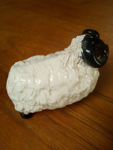 Vintage 1950s Blackface Ram Ceramic Sheep Signed CWS Scotland - Picture 2 of 10