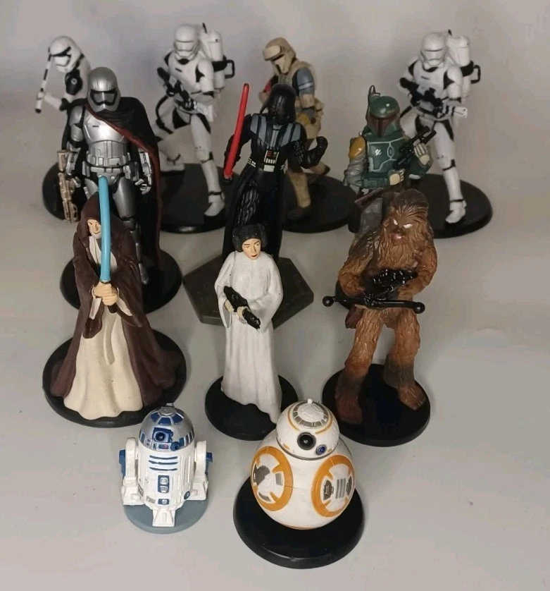 Lote de 12 figuras de Star Wars Capitana Phasma, Flame Troopers, Scariff y más de Disney Foto 2 de 4