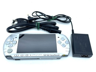 SONY PSP-2000 Console Silver Charger New Battery Memory Stick Tested