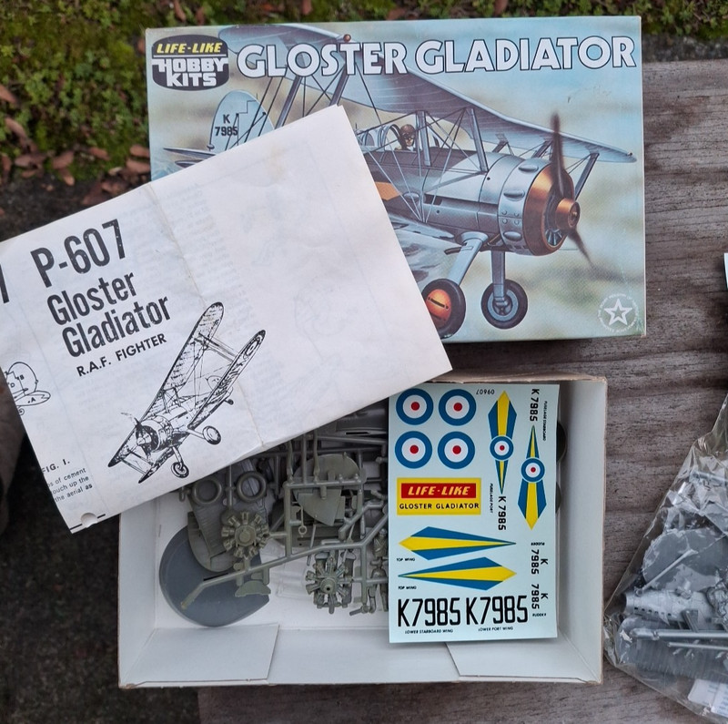 1: 48 Life Like Gloster Gladiator Kit#09607 & Lindberg Hawker Fury MkI Kit#72562
