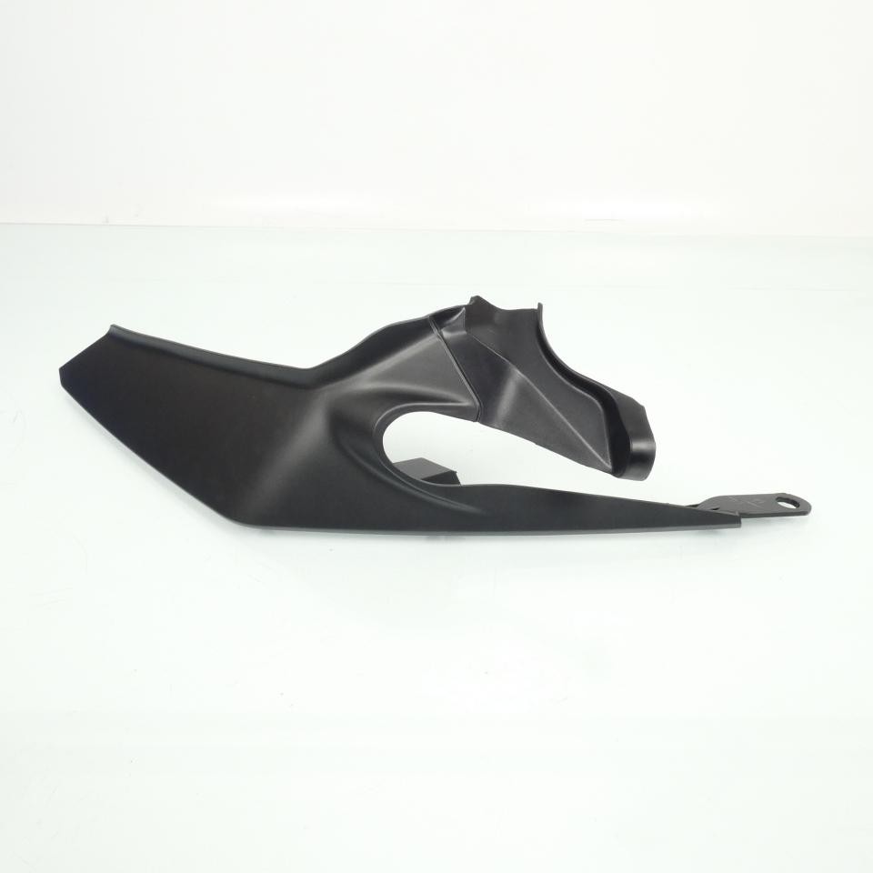 Coque arrière droite KTM Duke 250 : Carénage plastique origine 2021 2022 2023