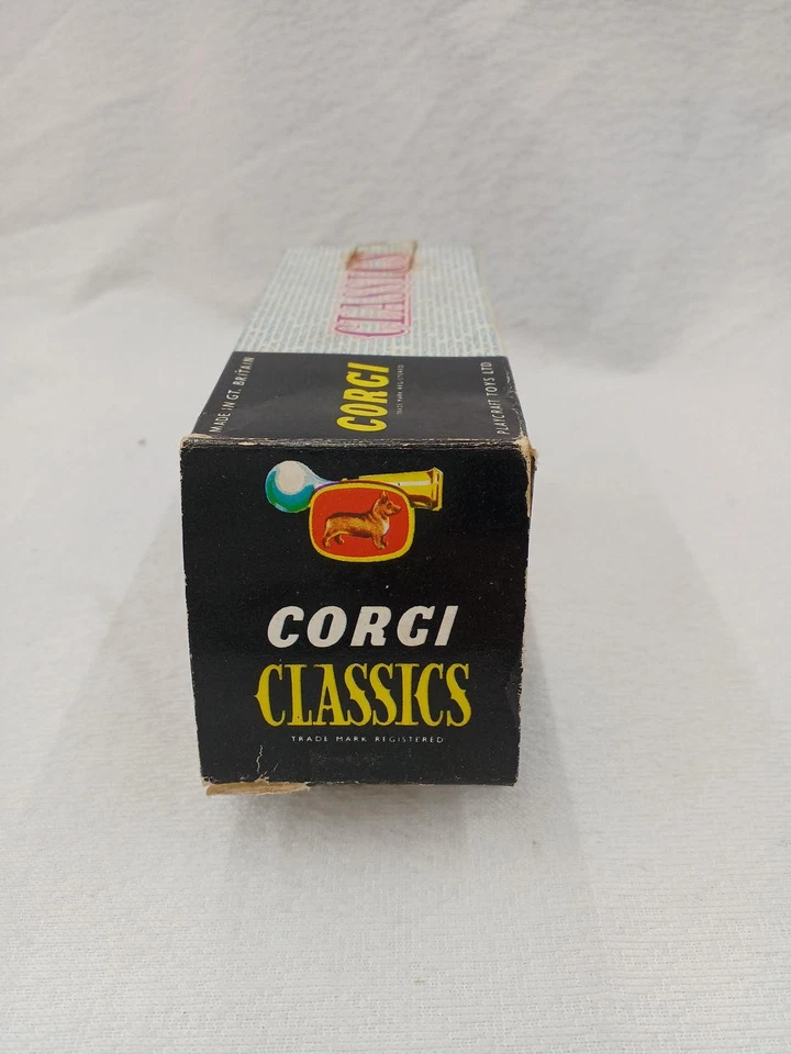 CORGI Classics 900 1927 Bentley 3-Litre Le Mans Team Car Vintage Diecast Model - Image 3 of 4