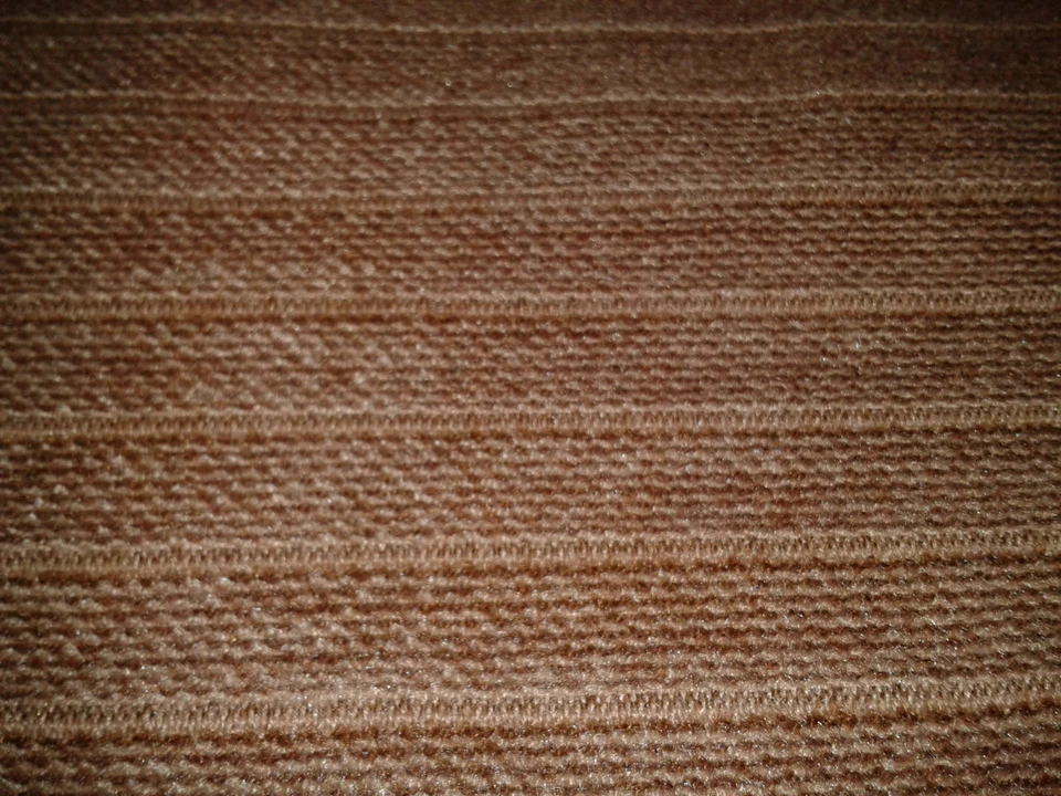 (#111) Tela de tapicería Datsun 510 1980, 1981  Foto 2 de 3