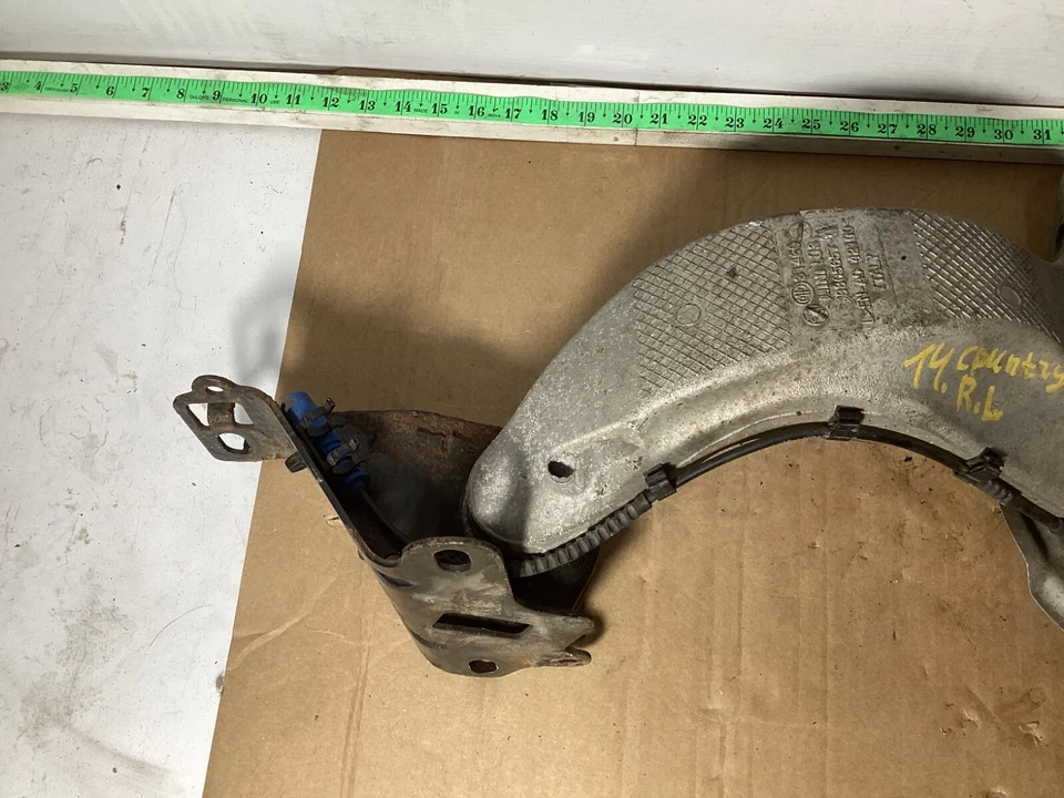 Mini Cooper Countryman R60 2011-2016 brazo trasero izquierdo buje de husillo OEM. Foto 3 de 4