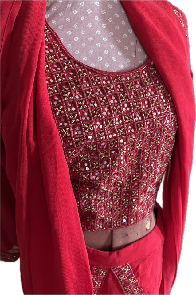 Hermoso Vestido Formal Indio 3 Piezas... Top, Falda y Bufanda Shaw, Rayón, Jahl Foto 2 de 4