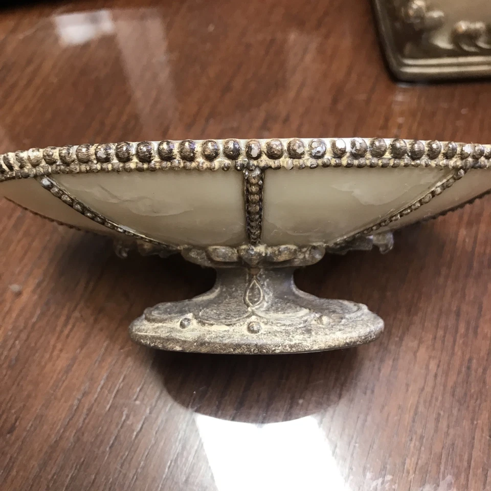 Juego de funda de pañuelo vintage Croscill Romanza, jabonera, caja Tinker Foto 3 de 4