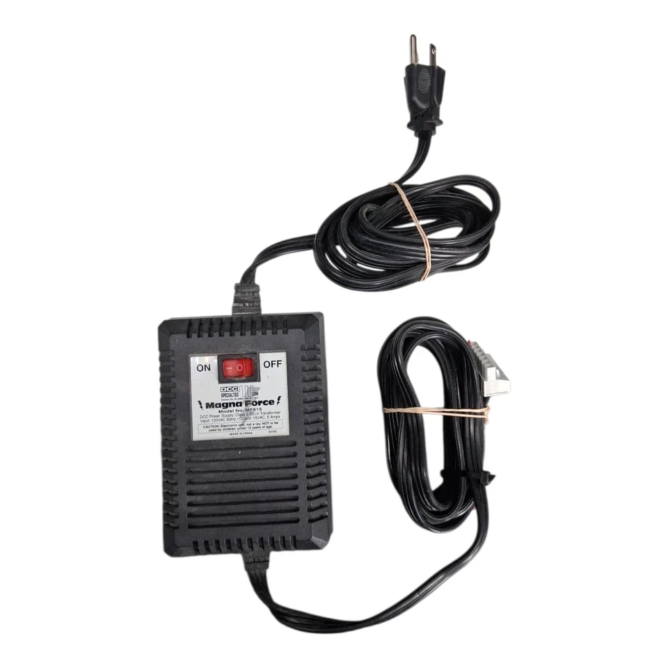 Digitrax DCC Controller System DCS100 DT400R DT100 Power Supply Manual - Image 4 of 4