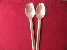 Set Of 2 Oneida USA Stainless Oval Soup Spoons Vectra 7 1/2"