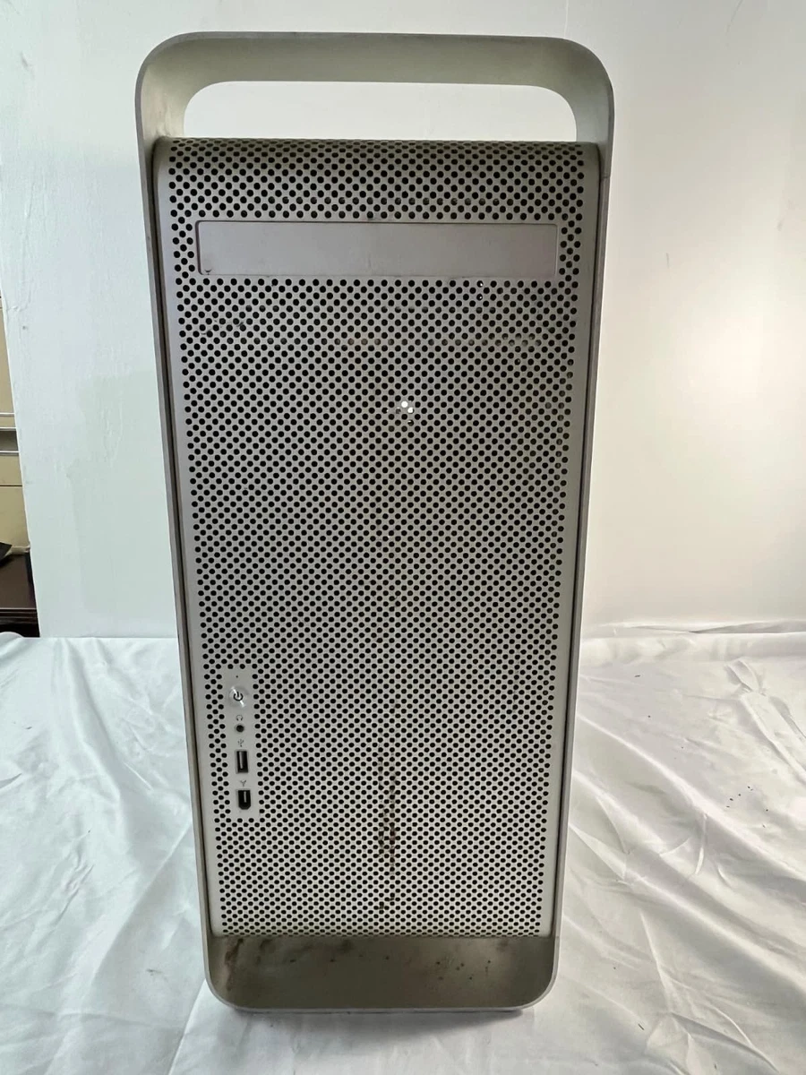 PowerPC G5 Apple Desktops 2004 Release Year-In-One Computers for