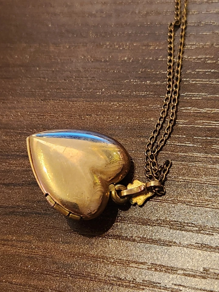 Heart Locket with Red Rhinestone Chain Necklace *broken Clasp* - Image 4 of 4