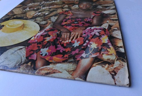 Nina Simone - It Is Finished Vinyl LP - 1974 RCA Victor - Bild 3 von 14