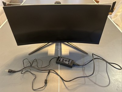 MSI Optix G271CQP 27'' QHD VA LED Curved Gaming Monitor