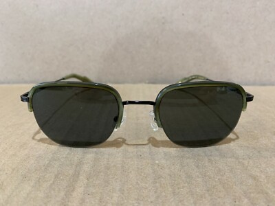VINYL FACTORY Skinner C3 53-23-145 Polarized | eBay display picture 1