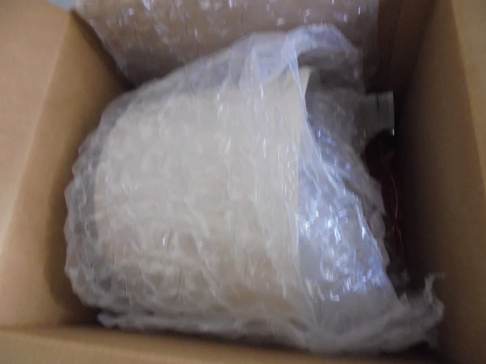 Fangio 24 pulgadas Lámpara de mesa con cáscara de huevo con cerámica craquelada transparente y metal satinado Foto 2 de 2