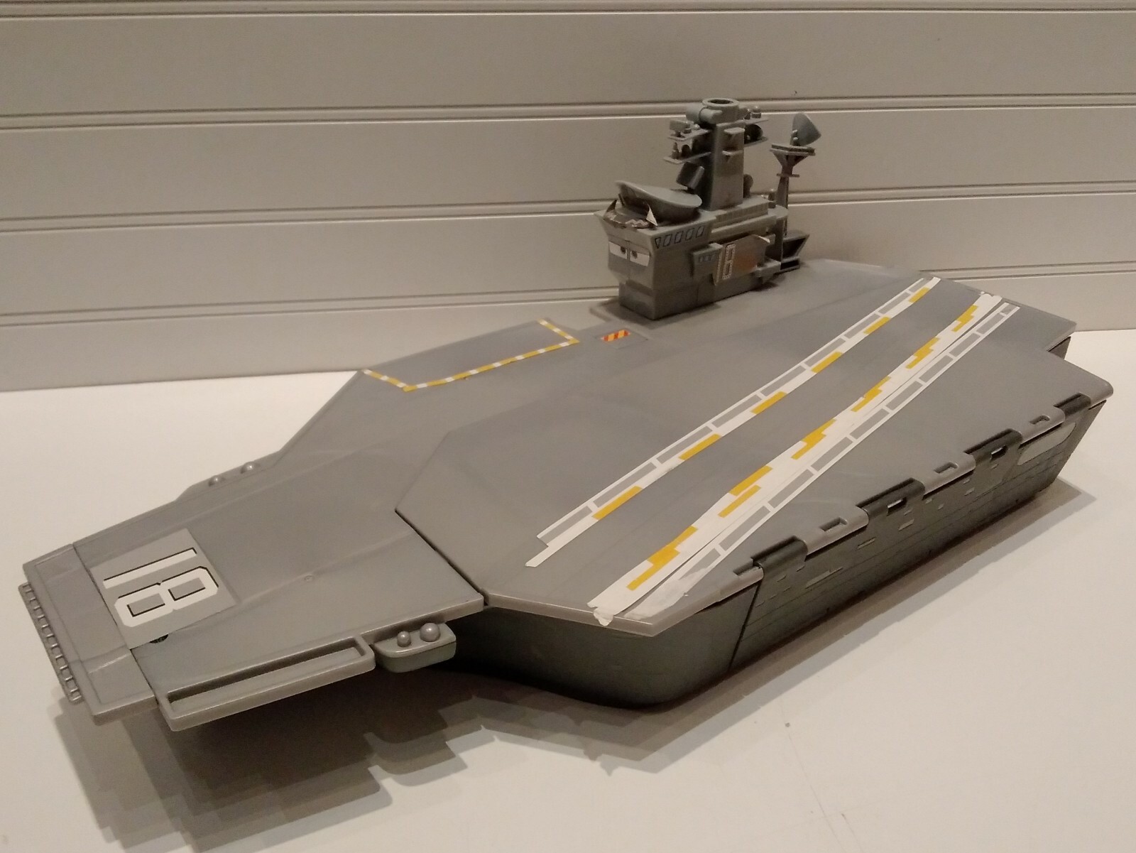 disney planes aircraft carrier playset