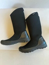 Bogs Womens Classic Mid Handle Boot Black Size 10 US 41 EU