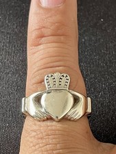14KT WHITE GOLD CLADDAGH HEART RING - SIZE 7.25 S218 