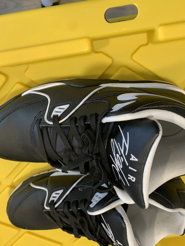 Nike Air Flight 89 Black White Men’s Size 10 CU4833-015 Lightly Worn - Image 4 of 4