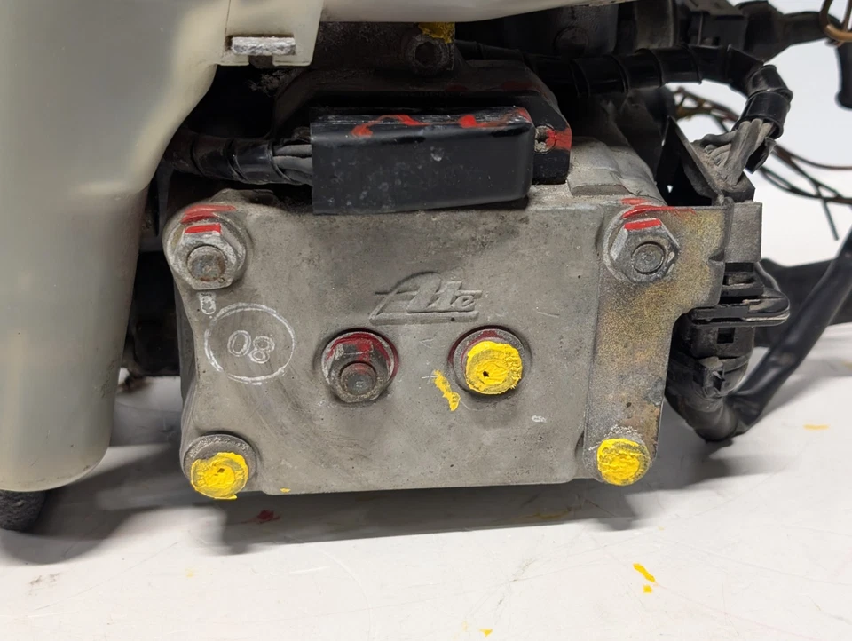 1989 - 1991 年玛莎拉蒂克莱斯勒 TC 制动助推器 ABS 主缸 — 第 4/4 张图片