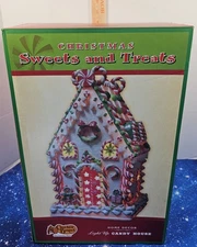 Cracker Barrel Light Up Candy House Christmas Figurine Gingerbread Man