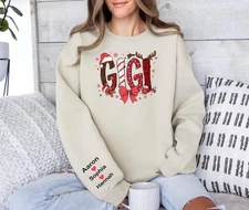 Custom Gigi Christmas Sweatshirt Personalized Children Names Xmas Hoodie Grandma