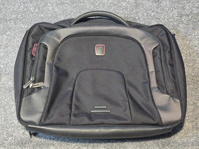 T-Tech by Tumi Presidio T-Pass Jackson DLX Black Laptop Portfolio