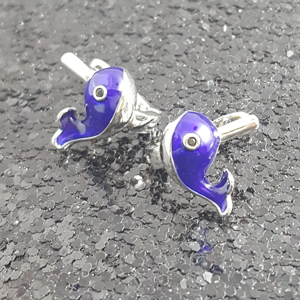 18K White Gold Filled Stylish Italian Smooth Dolphin 18ct GF Earrings 10mm - Image 3 of 4