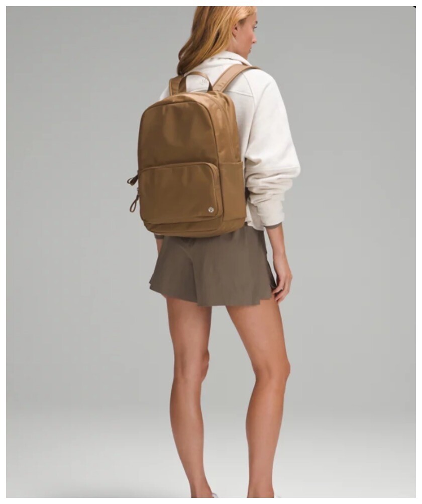 普段使いに！Everywhere Backpack 22L バックパック Everywhere Backpack 22L | lululemon UAE