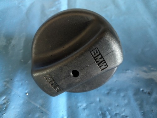 BMW 3er E46 Tankverschluss Tankdeckel Benzin Facelift - 第 1/2 張圖片