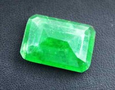 Extrem grüner Saphir EMRALD-Schliff 31,75 ct NATURZERTIFIZIERT loser Edelstein